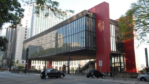 Suvinil inicia revitalizao do Masp 500x283 - Srie Avenida Paulista: Belvedere ao MASP - exposio fotogrfica virtual.